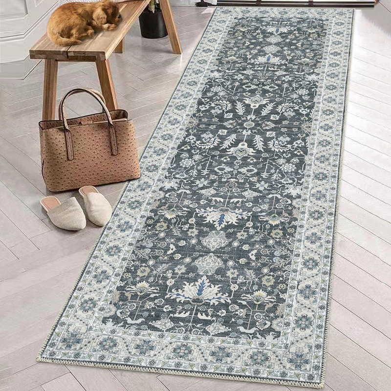 Tapis gris en polyester Clouis, Tapis de couloir 2 pi x 6 pi