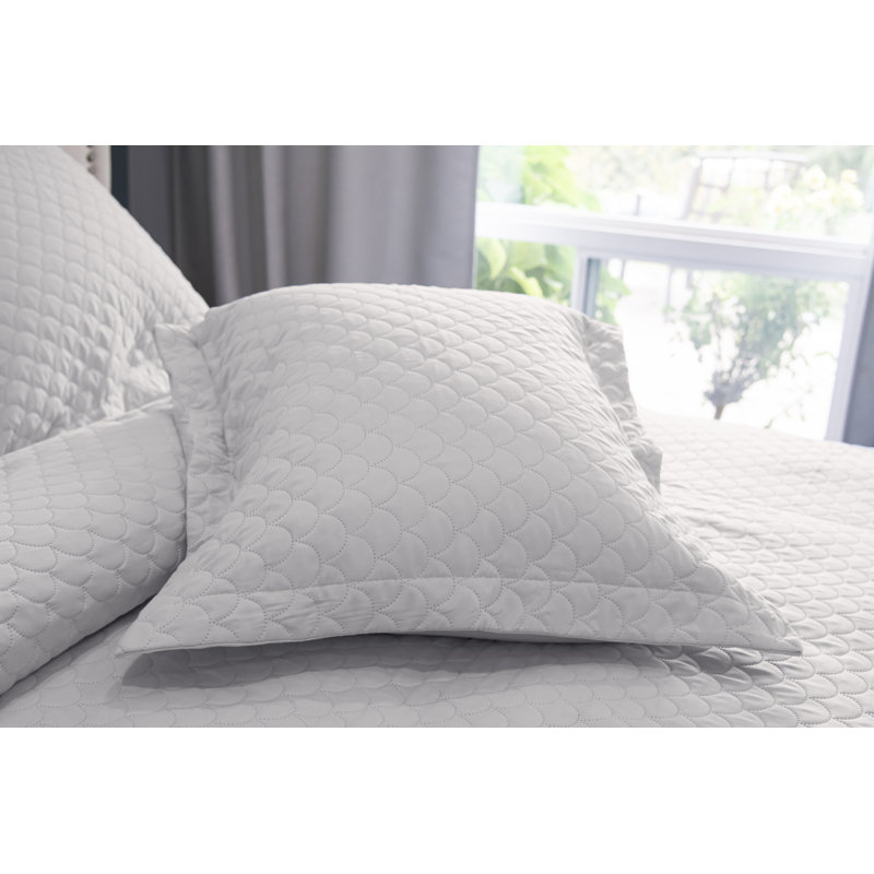 Basics Polyester Quilted Quilt, Twin Quilt + 1 Standard Sham, White