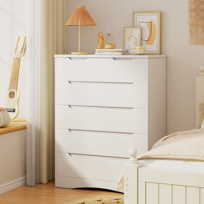 Masad 43.7" H Modern 6-Drawer Dresser with Recessed Handles for Bedroom, Entryway, or Living Room, White