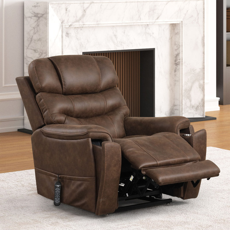 Fauteuil relevable de style transitionnel noyer