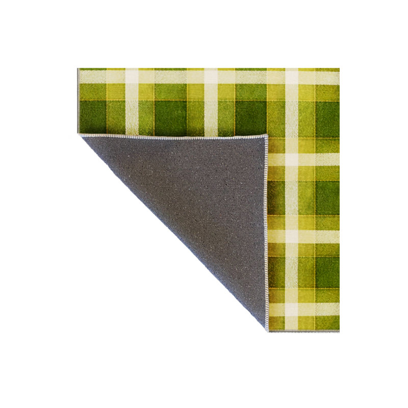 Tapis vert Mosso, 3 pi 3 po x 6 pi 7 po
