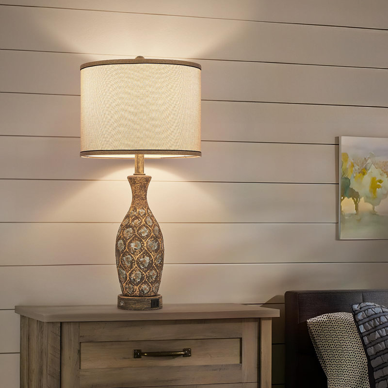 Metal USB Table Lamp