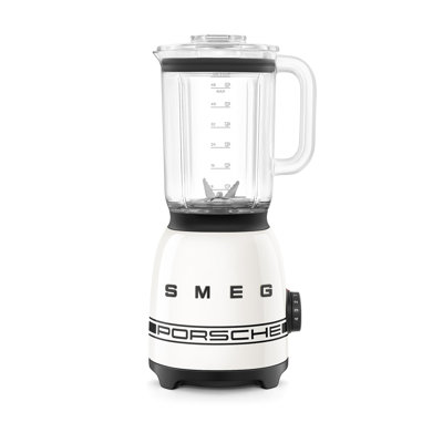 Porsche X Smeg Stand Blender