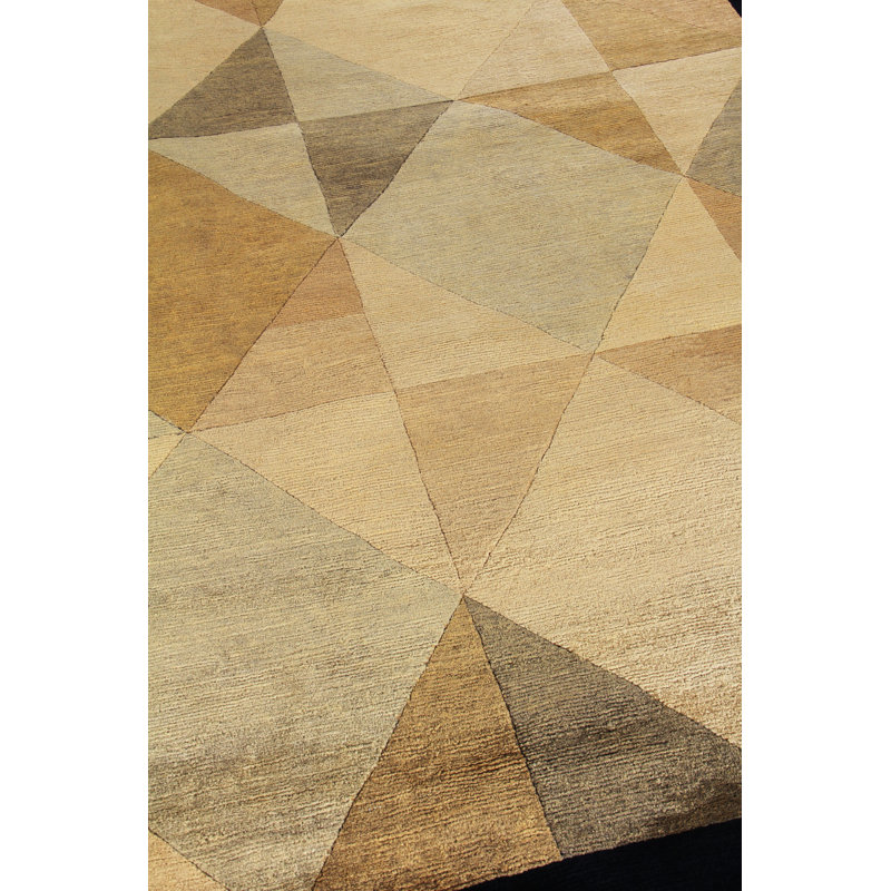 Himalayan handloomed Viscose Black Area Rug