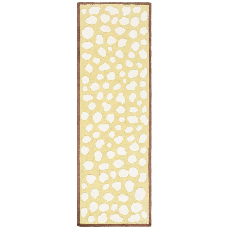 Tapis vert / ivoire en coton touffeté à la main Kruetzen, Tapis de couloir 2 pi 3 po x 7 pi