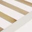 Lit plateforme simple avec support à lattes de bois, tête et pied de lit-669858623