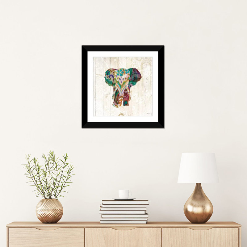 «Boho Paisley Elephant III», impression sur toile, Blanc, Papier d'art encadré noir, H 24 po x l 24 po x P 1 po
