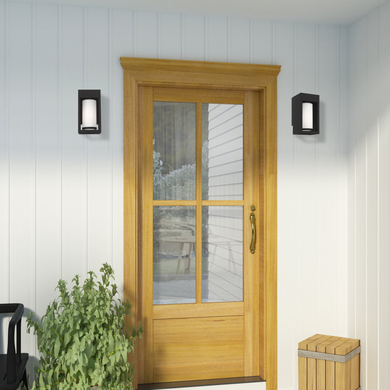 Plafonnier encastré d'extérieur Saramarie, H 9,25 po x l 4,875 po x P 5,25 po, Noir