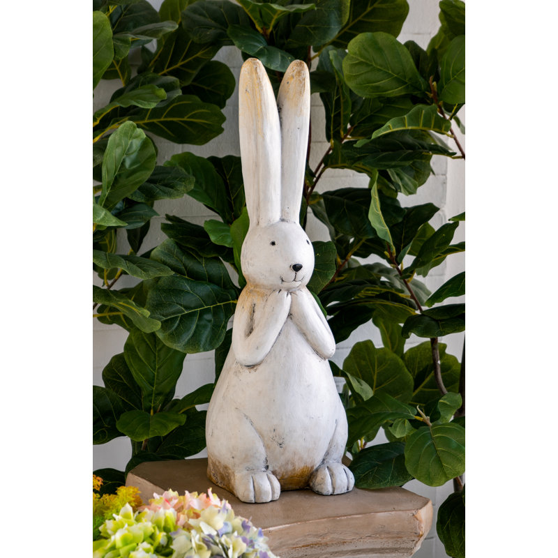 Lapin en magnésium texturé blanc avec détails dorés subtils, H 27,4 po x l 9,4 po x P 9,4 po