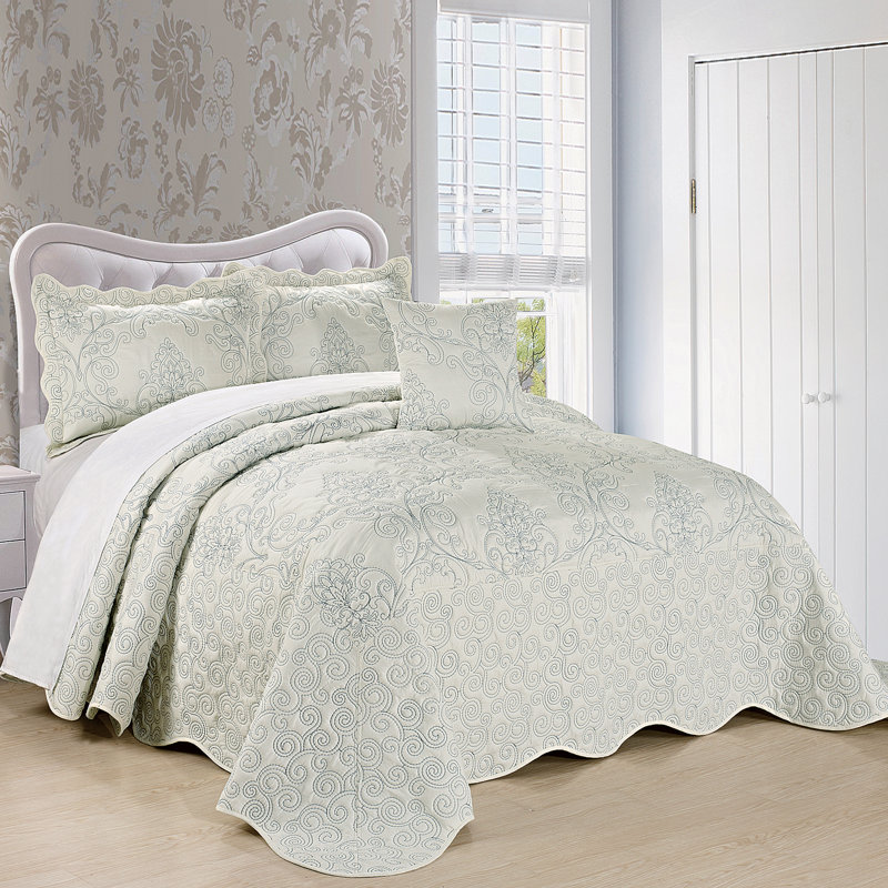 4 Piece Damask Oversized Embroidery Bedspread Set, Queen Quilt + 2 Queen Shams + Throw Pillow, Antique White