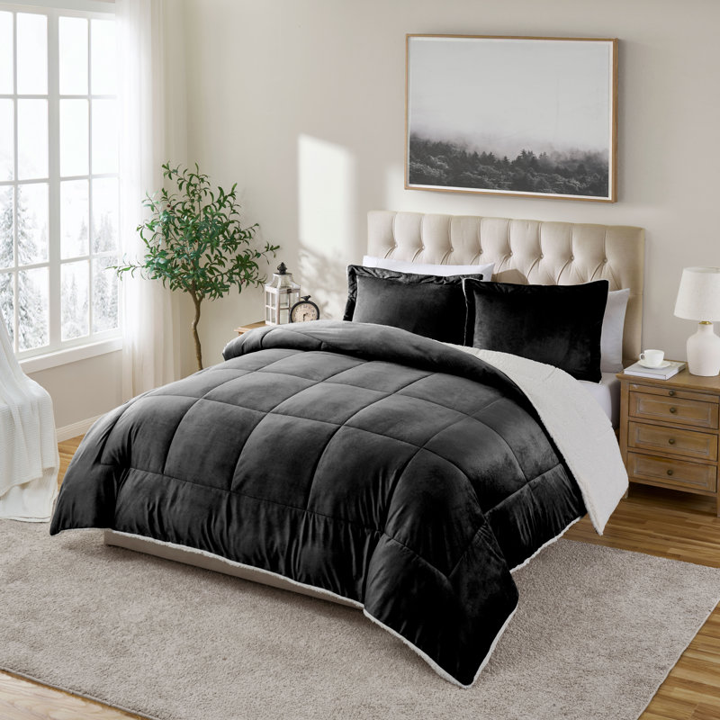 Swift Home Ultra-Plush 3-Piece Reversible Micro-Mink & Sherpa Comforter Set, Soft Warm Lightweight Bedding with Matching Pillow Shams, Queen, Black