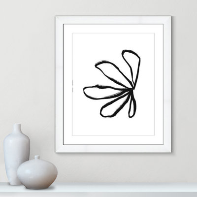 «Line Dessin Collection Petals» encadré sur papier par Leah Straatsma, reproduction
