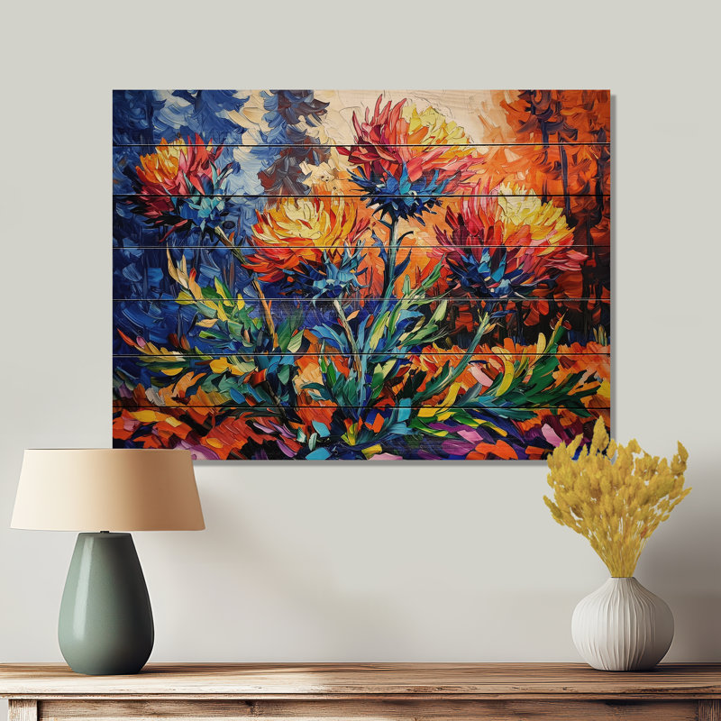 «Orange and Blue Thistle Bloom I», art mural traditionnel sur bois de pin naturel, H 24 po x l 32 po
