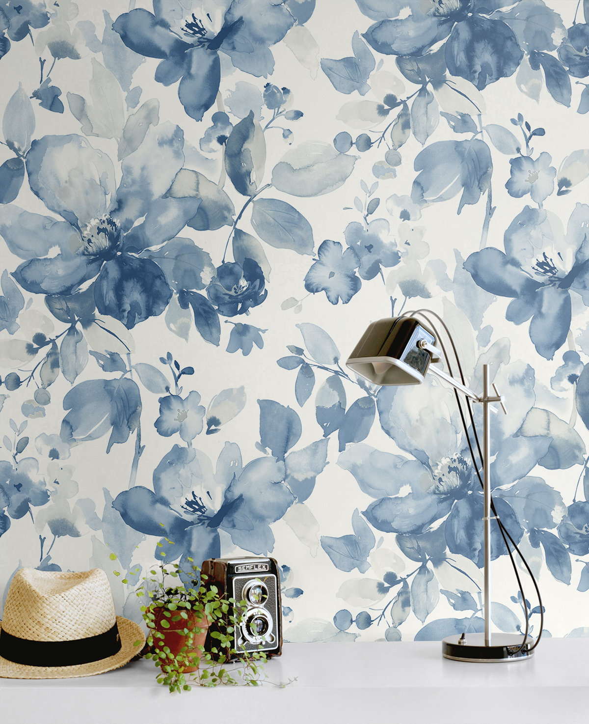 Alexaundrea Peel & Stick Floral Roll