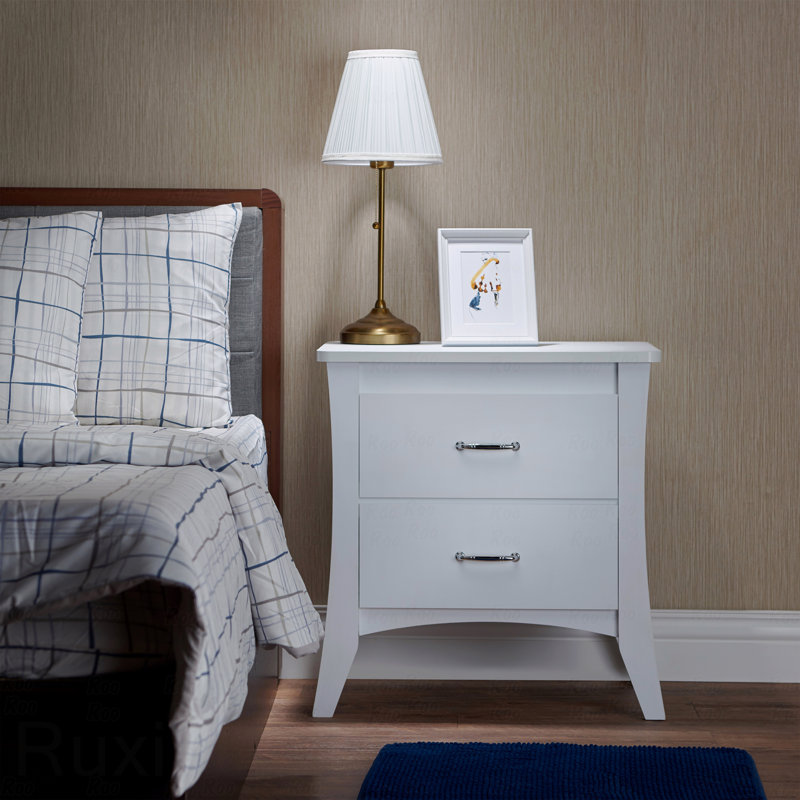 Charmante table d'appoint en bois avec deux tiroirs pour un rangement élégant