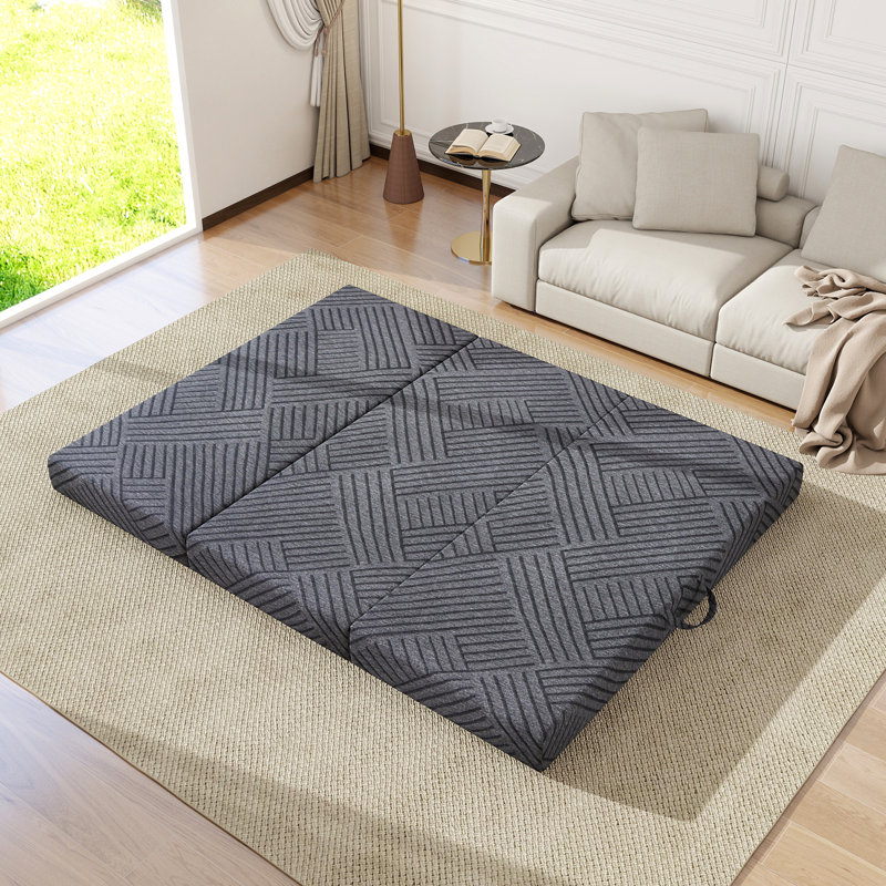 Matelas en mousse à mémoire de forme pliable de 6 po dans une boîte Driffield, Très grand lit
