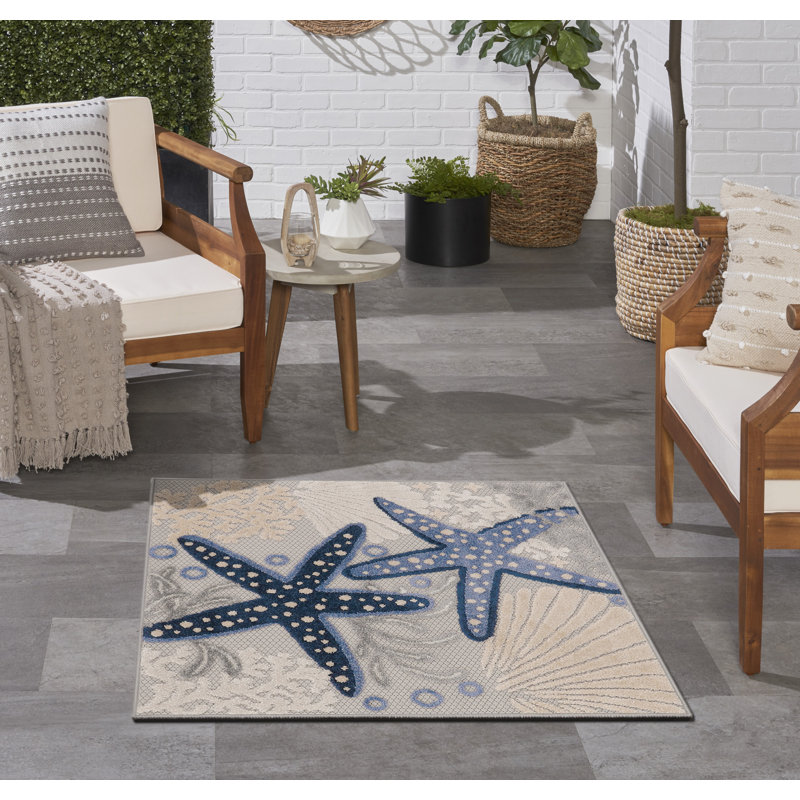 Aarav Machine Woven Floral Indoor/Outdoor Rug, Square 3'