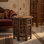 Table d'appoint pliante en bois de manguier 18 po Jolene, sculptée à la main, brun noyer