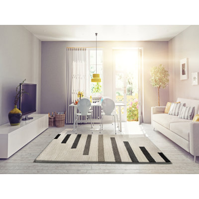 Liudovika Geometric Area Rug
