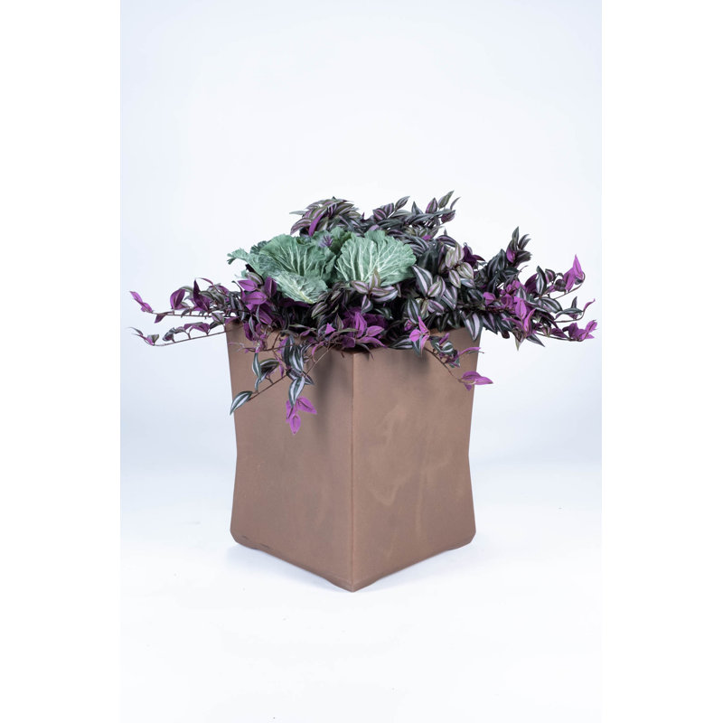 Pot de fleurs en plastique modtec, Bronze vieilli, H 24 po x l 18 po x P 18 po