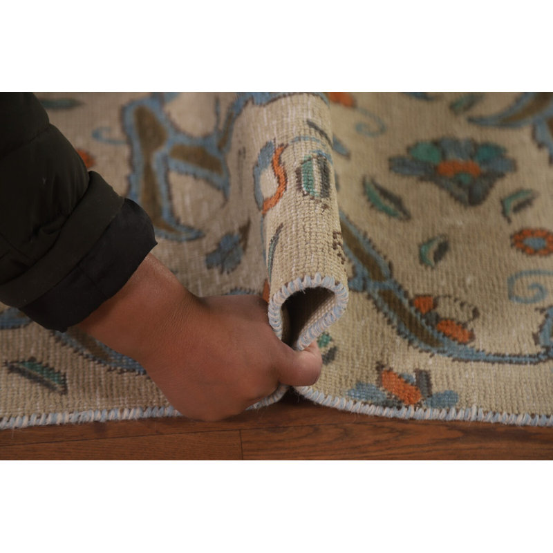Tapis traditionnel floral 7 x 10