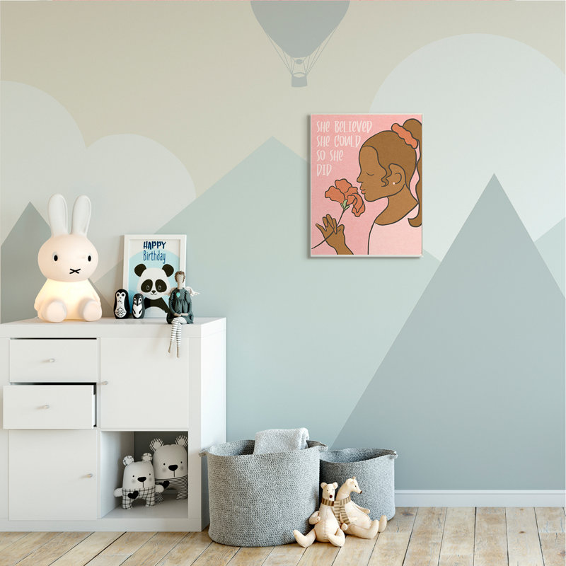 «Abdul-Hadi So She Did d'inspiration», fille avec art floral, Plaque murale, H 19 po x l 13 po x P 0,5 po