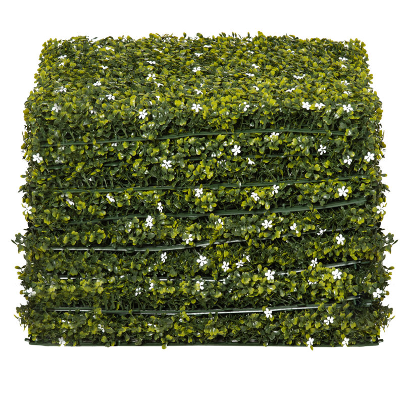 5cm Faux Hedge in Freestanding
