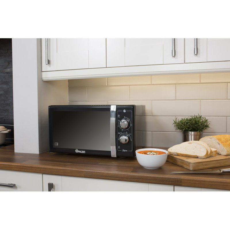 Swan 48.7cm 0.25m³ L 900W - Watt Countertop Microwave, Black