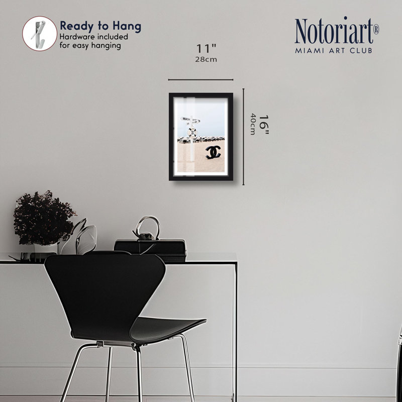 «Coastal Call Shadowbox» par Notoriart, Noir, H 16 po x l 11 po
