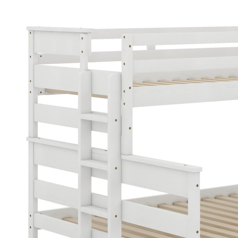 Lit simple superposé au-dessus de grand lit en bois avec échelle Wood