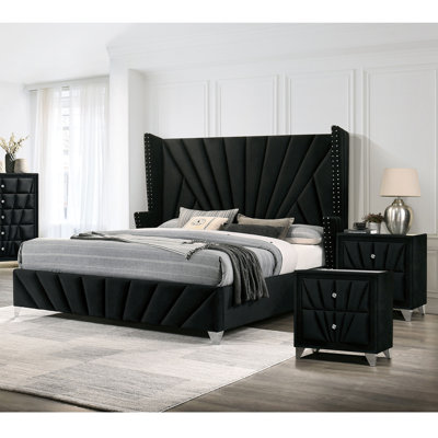Tennessee Upholstered 3-Piece Bedroom Set