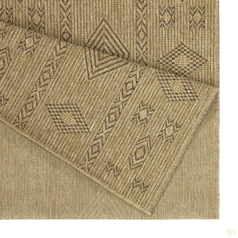 Terre 10 po X 10 pi 3 po Tapis intérieur / extérieur, Rectangle 7 pi 10 po x 10 pi 3 po