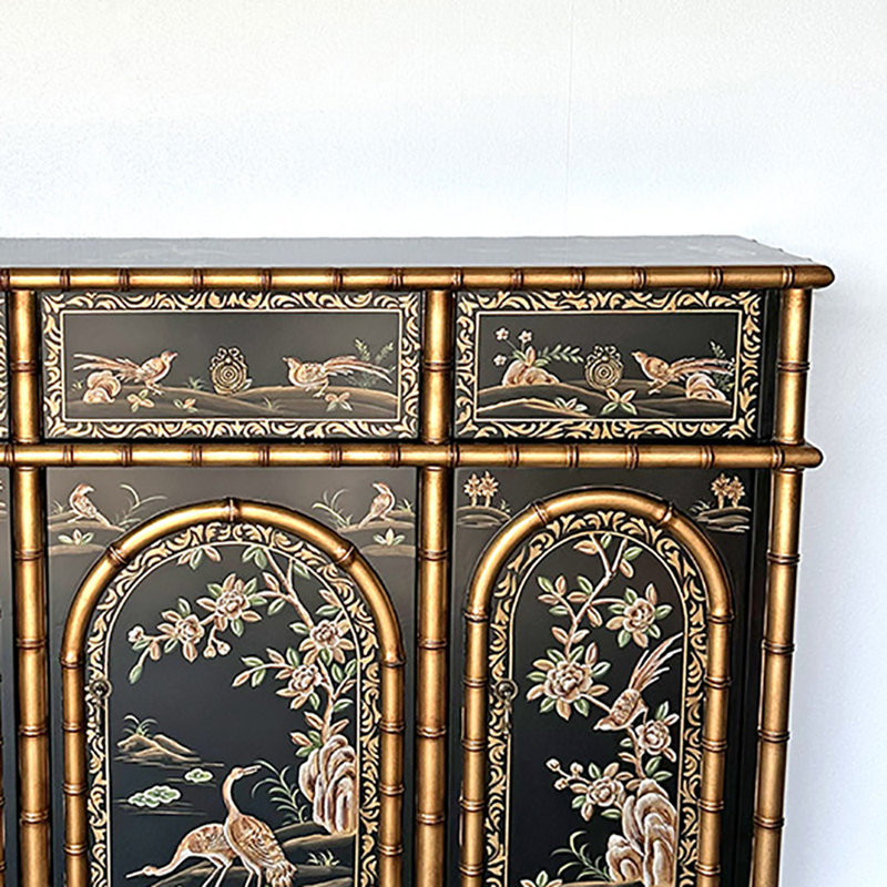 Buffet multifonctionnel 66,9 po