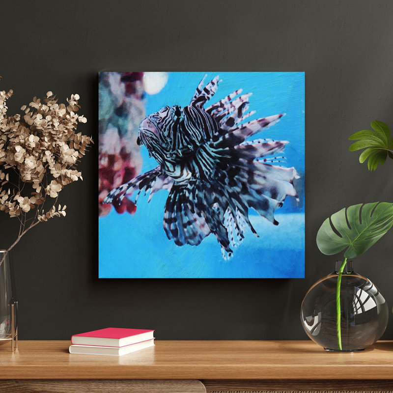 " Black And White Lionfish ", 32" W x 32" H