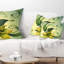 Coussin décoratif à imprimé floral jaune