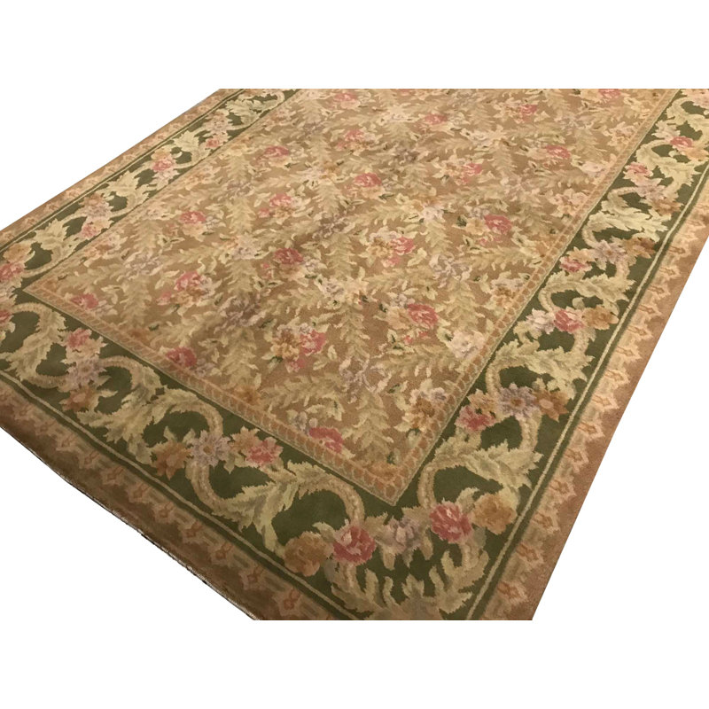 Hand-Knotted High-Quality Beige Area Rug