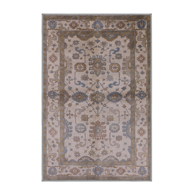 Tapis brun à motif oriental