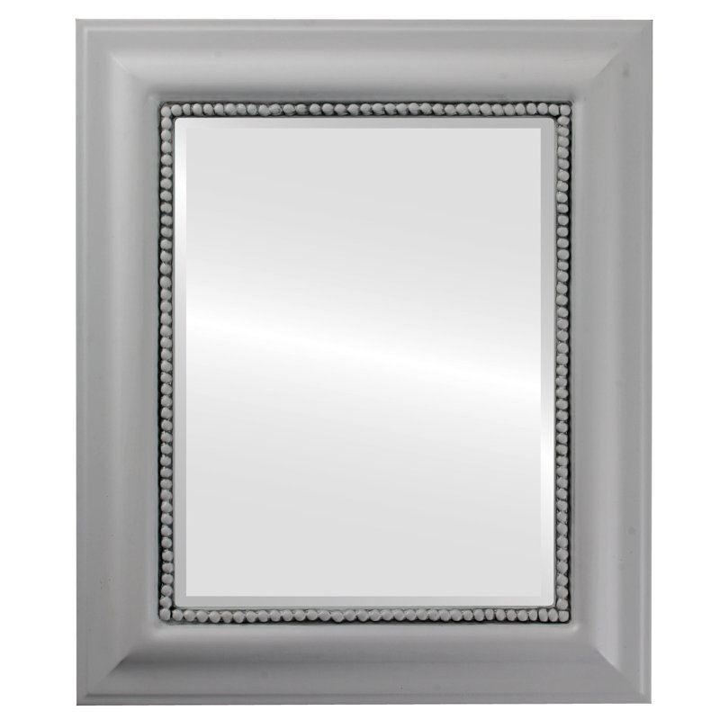 Miroir décoratif rectangulaire biseauté Witney, H 29 po x l 23 po