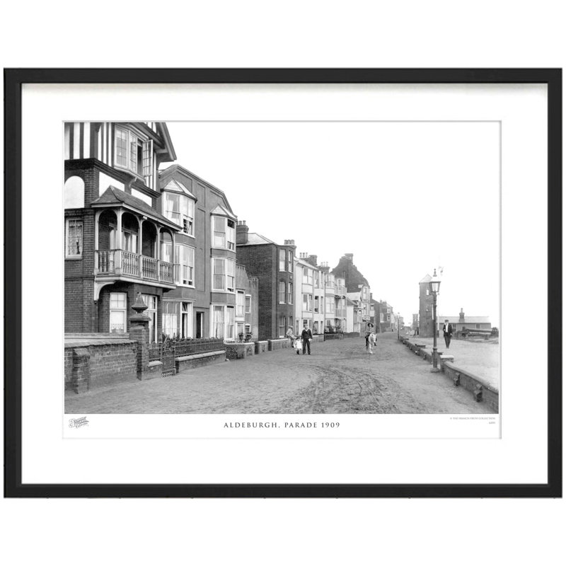 Aldeburgh, Parade 1909 - Single Picture Frame Print, 28cm H x 36cm W x 2.3cm D