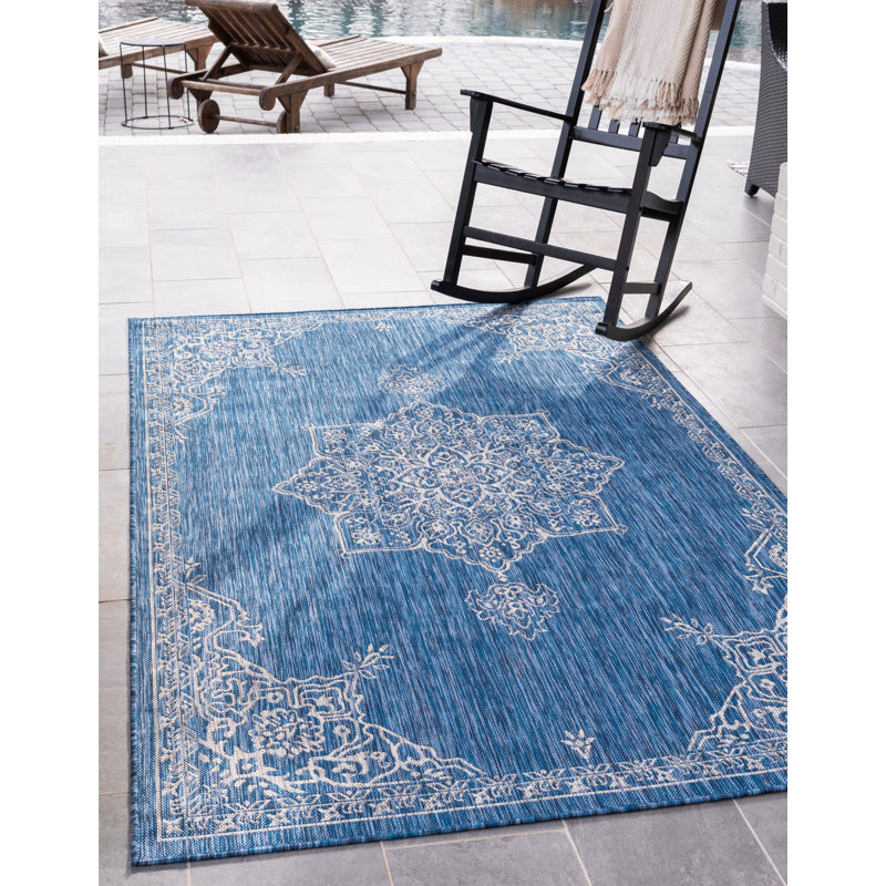 Cowhill Oriental Indoor / Outdoor Rug, Rectangle 8' x 11'4"