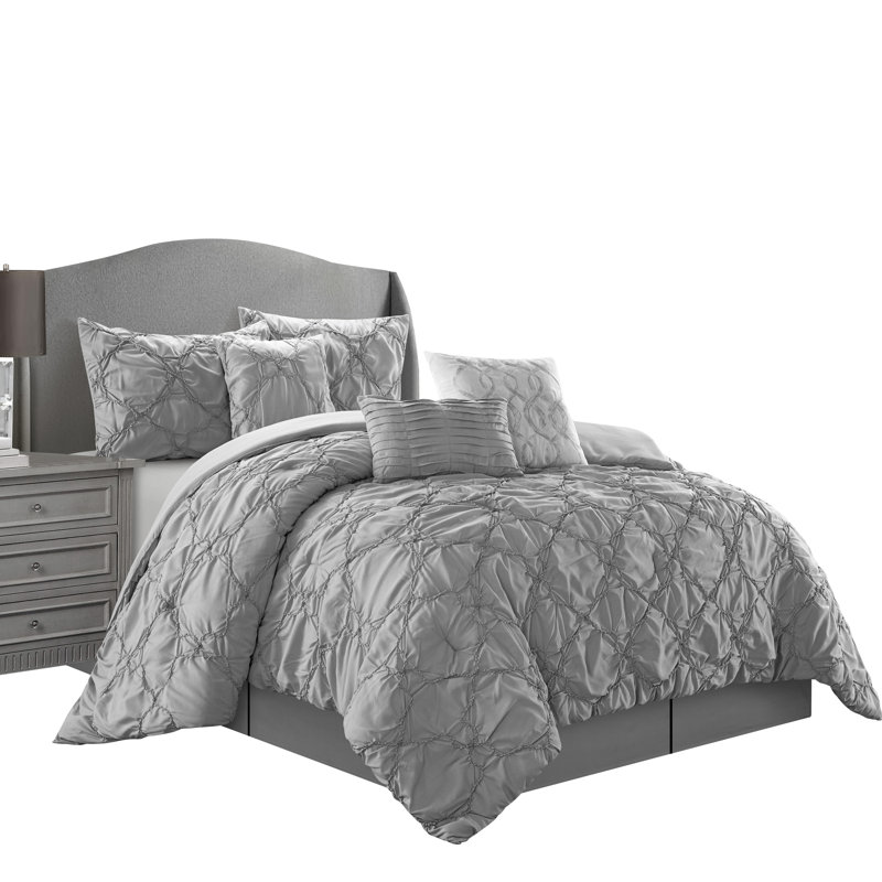 Mariscos Microfiber 7 Piece Comforter Set, California King, Gray
