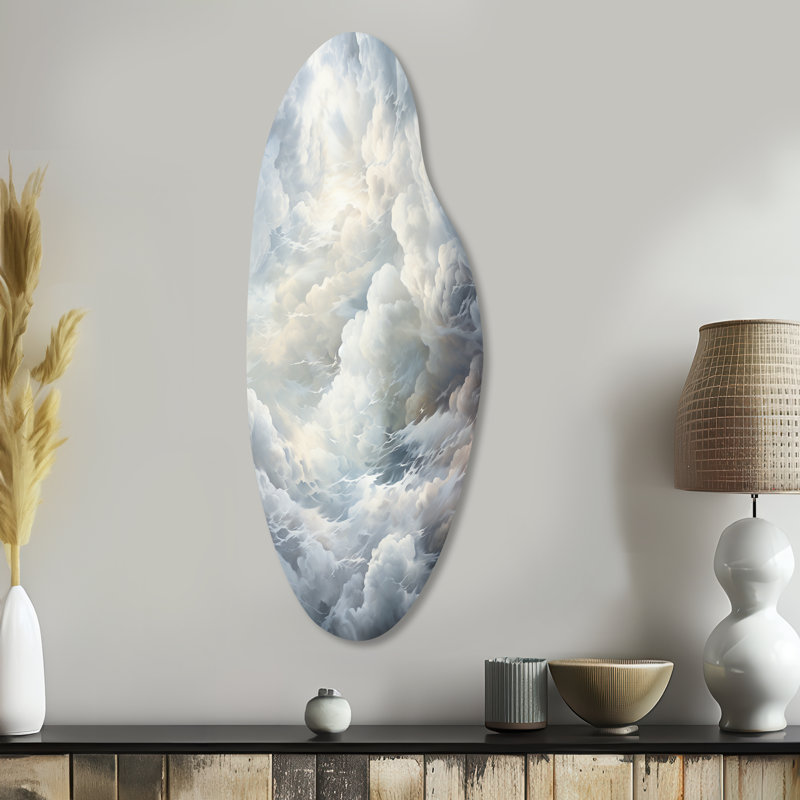 Harriette - nuage incurvé, art mural en métal asymétrique, H 38 po x l 15 po
