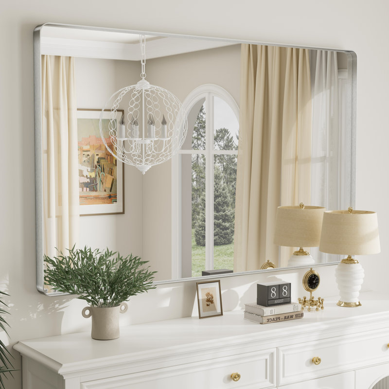 Miroir mural Aevar, 55 po x 36 po, Argent brossé