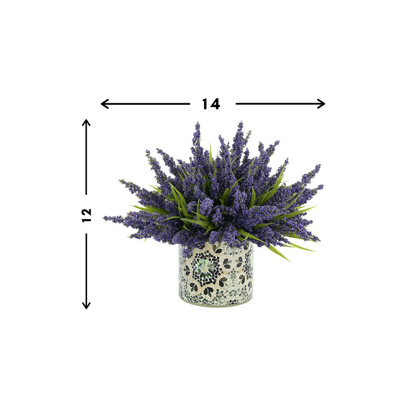 Arrangement floral dans un vase Heather