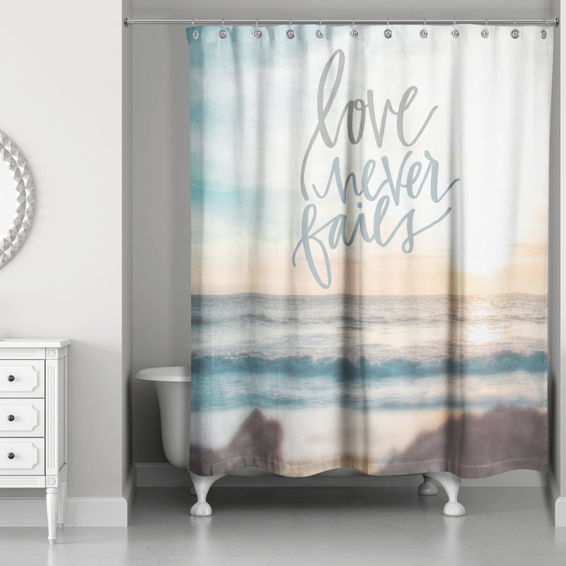 Rideau de douche simple love n’échoue jamais Mapleville