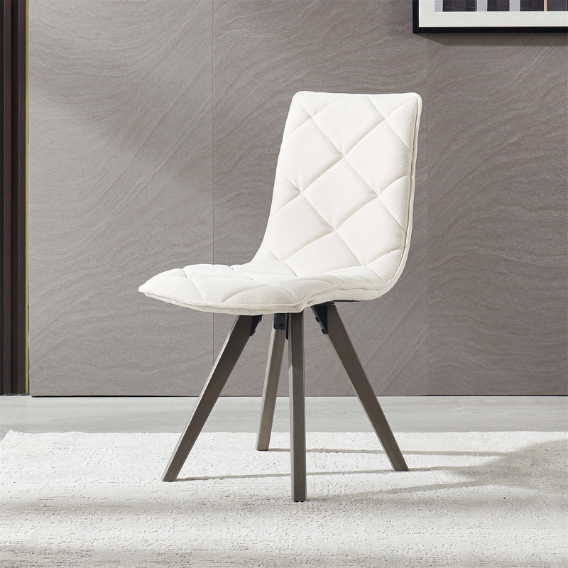 Chaises de salle à manger confortables en tissu blanc, pieds en bois, style moderne, usage domestique