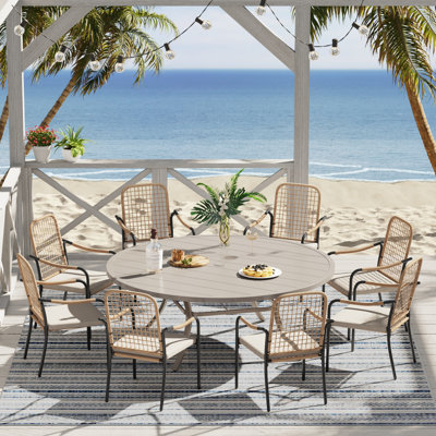 Ensemble repas pour 8 personnes avec chaises rembourrées