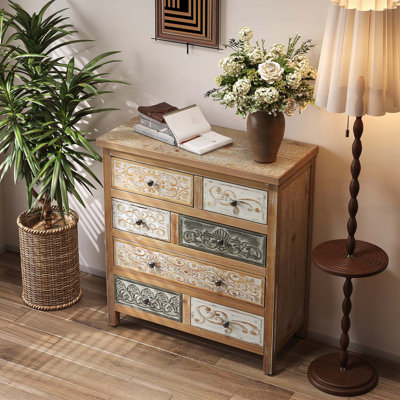 Commode d'appoint vintage en bois avec 6 tiroirs, rangement rustique multicolore sculpté pour décor maison de campagne et bohème