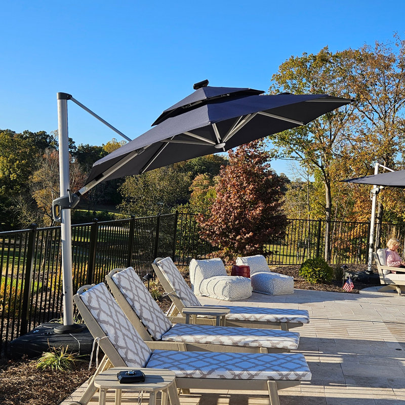 Parasol suspendu en porte-à-faux 10 pi avec base Lilibeth, bleu marine, Marine