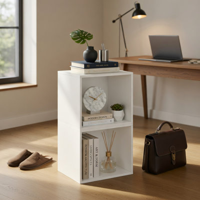 Étagère de rangement modulaire en bois empilable, composée de cubes, idéale pour le salon, la chambre à coucher ou le bureau. Montage facile. Couleur : blanc.